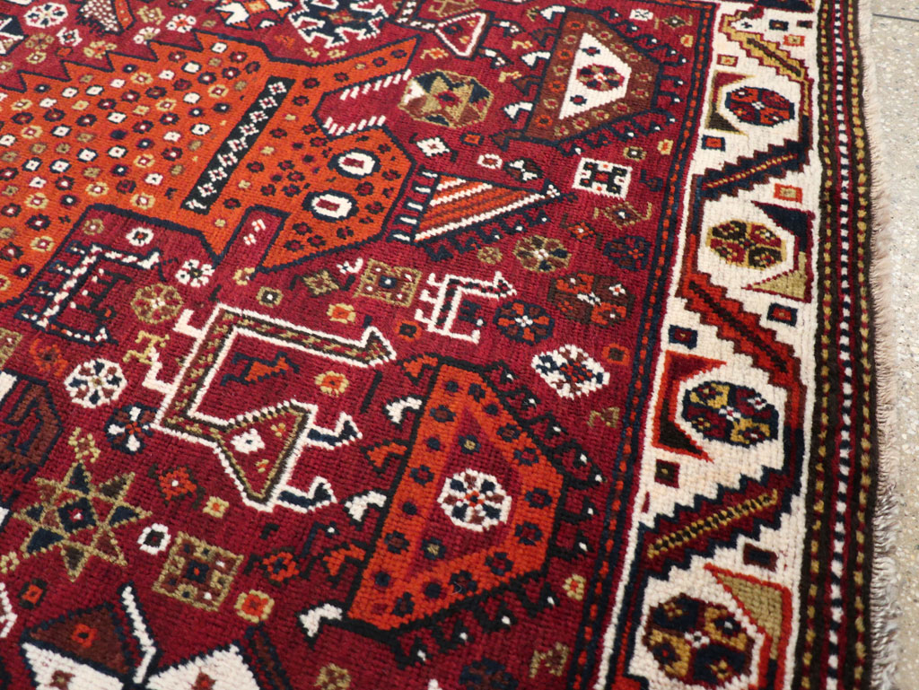 Vintage Pictorial Qashqai Rug, No.26794 - Gsblank