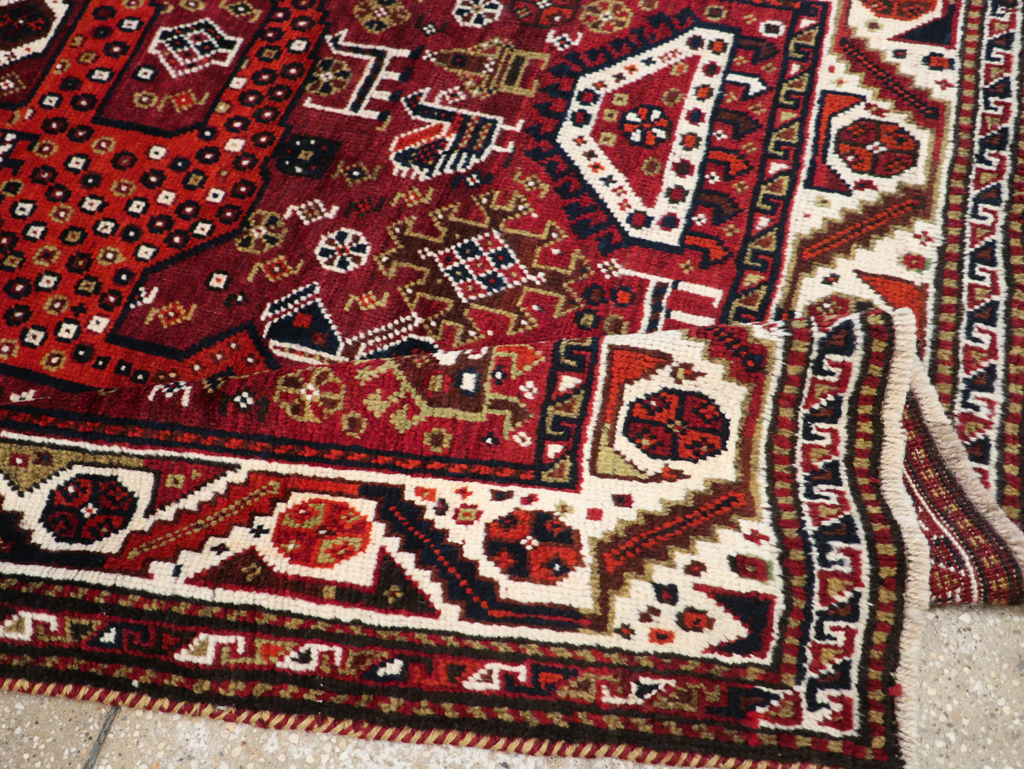 Vintage Pictorial Qashqai Rug, No.26794 - Gsblank