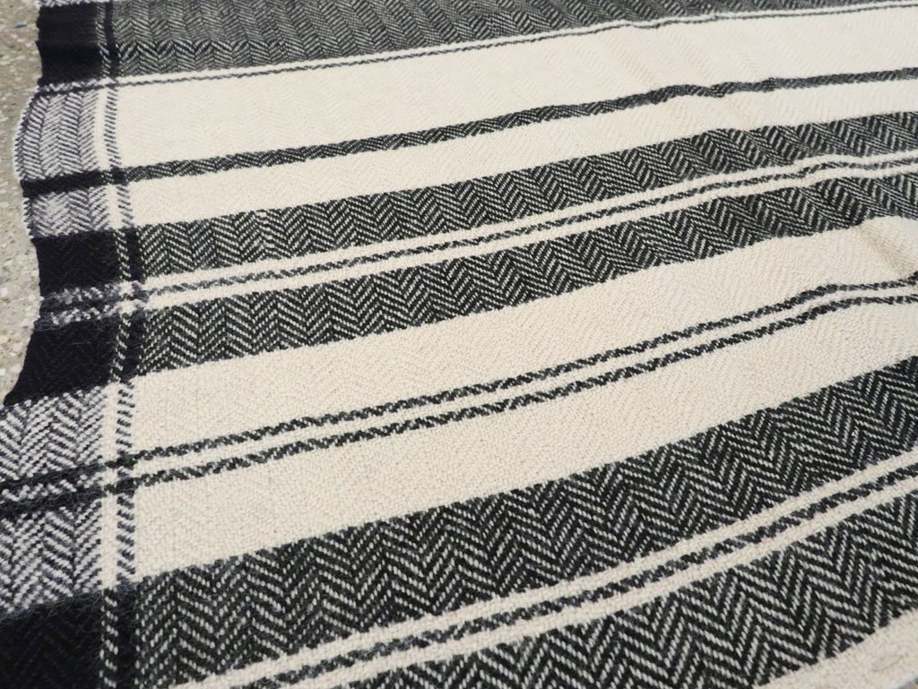 Vintage Persian Textile, No.26800 - Gsblank