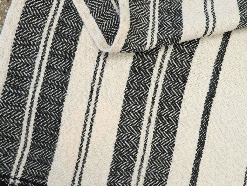 Vintage Persian Textile, No.26800 - Gsblank