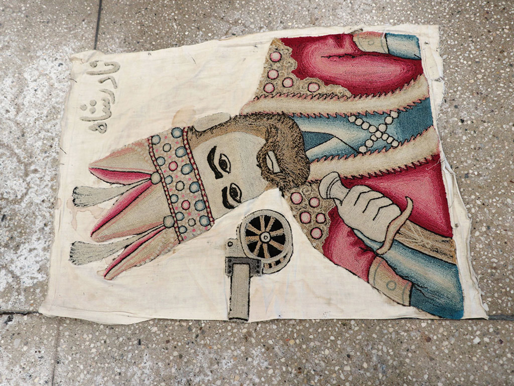 Vintage Persian Pictorial Textile , No.26809 - Gsblank