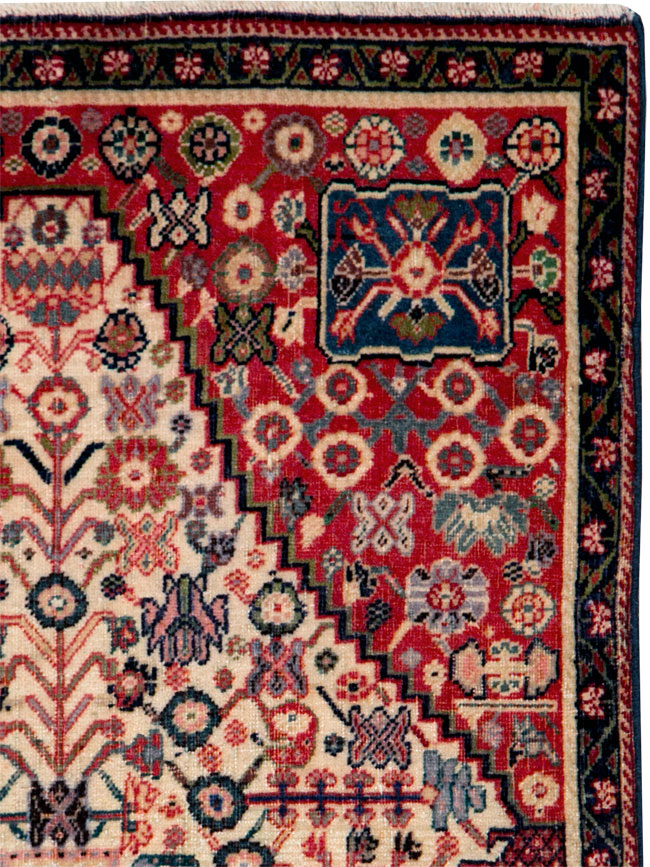 Vintage Persian Afshar Rug, No.26830 - Gsblank