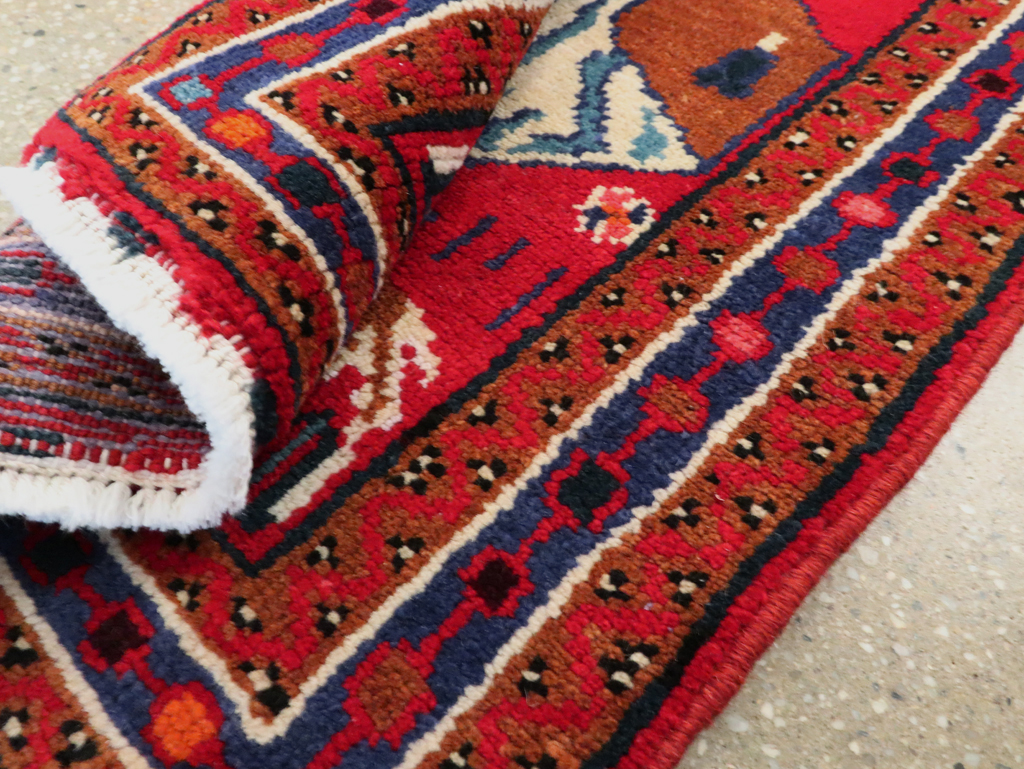 Vintage Persian Hamadan Pictorial Rug, No.26832 - Gsblank