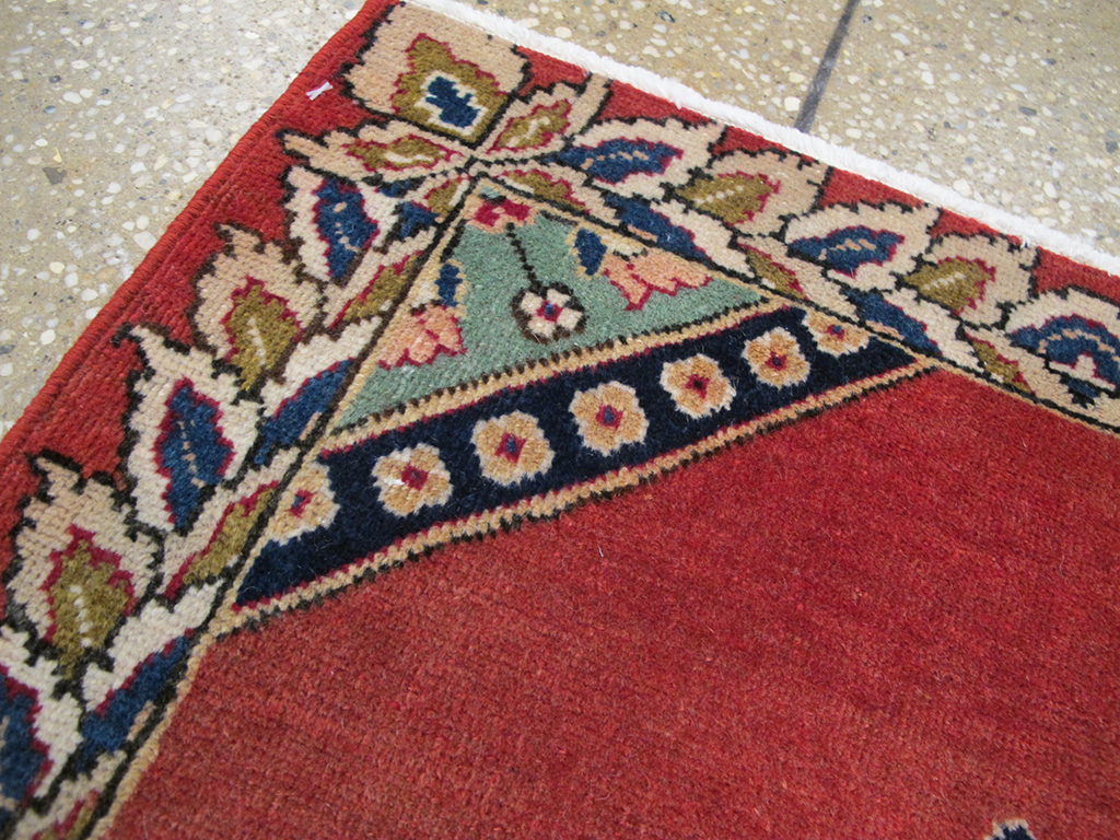 Vintage Persian Tabriz Pictorial Rug, No.26833 - Gsblank