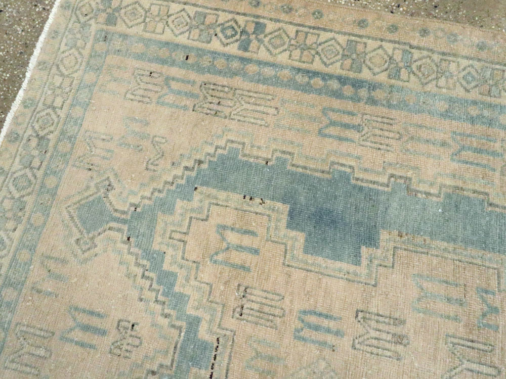 Vintage Persian Afshar Accent Rug, No.26851 - Gsblank