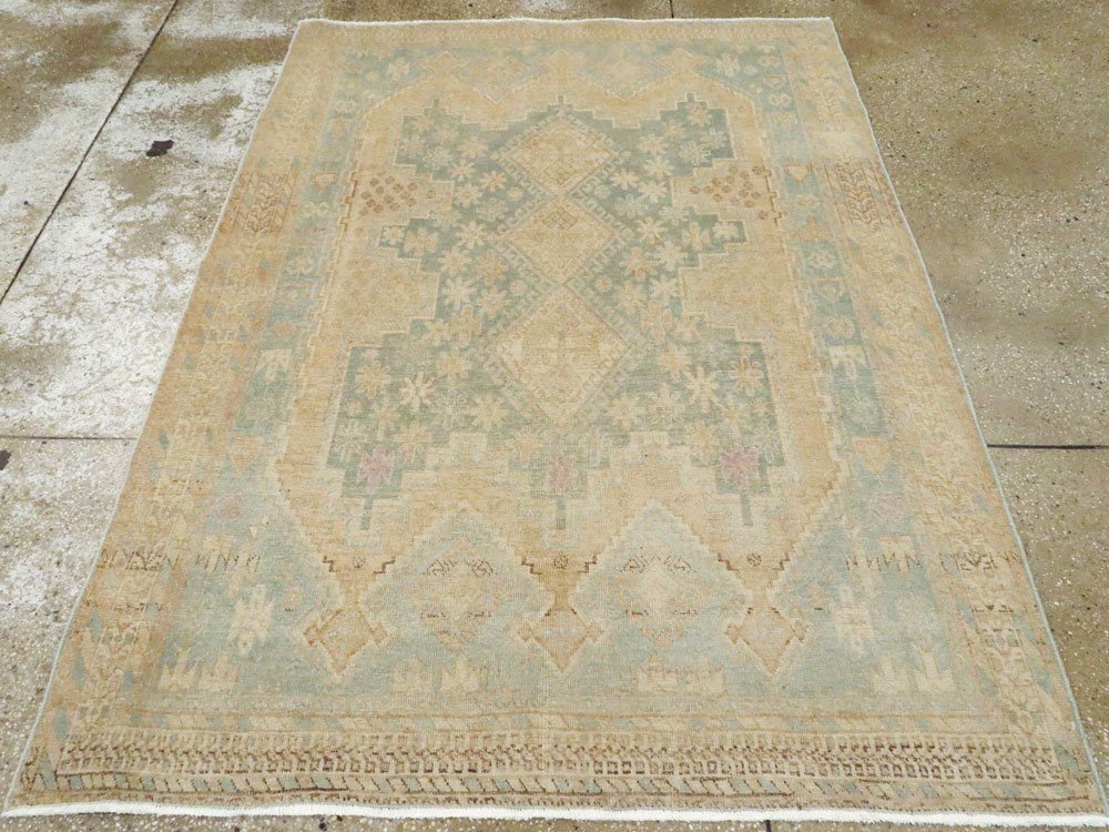 Vintage Persian Afshar Rug, No.26898 - Gsblank