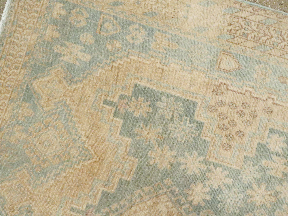 Vintage Persian Afshar Rug, No.26898 - Gsblank