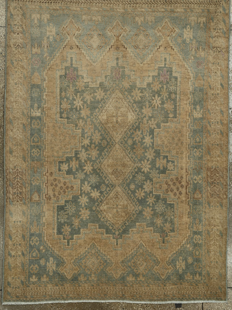 Vintage Persian Afshar Rug, No.26898 - Gsblank