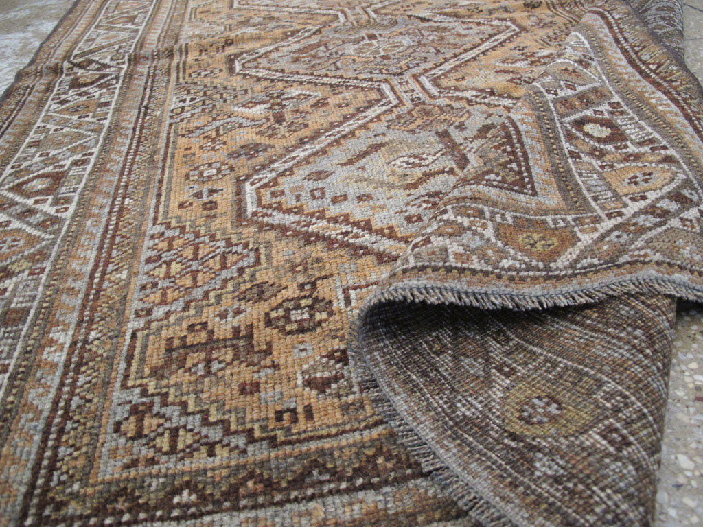 Vintage Persian Afshar Rug, No.26915 - Gsblank