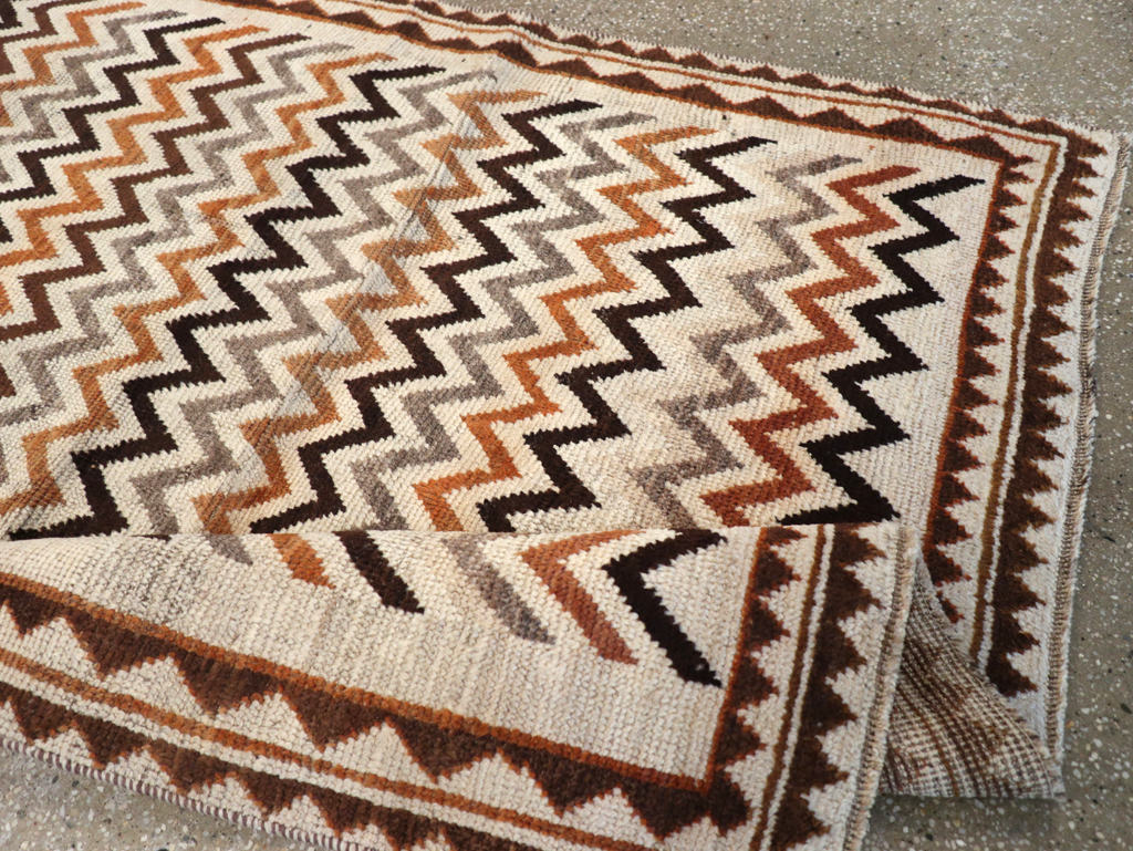 Vintage Persian Gabbeh Rug, No.26926 - Gsblank