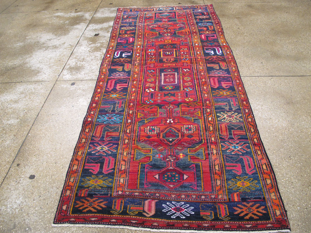 Vintage Persian Hamadan Rug, No.26933 - Gsblank