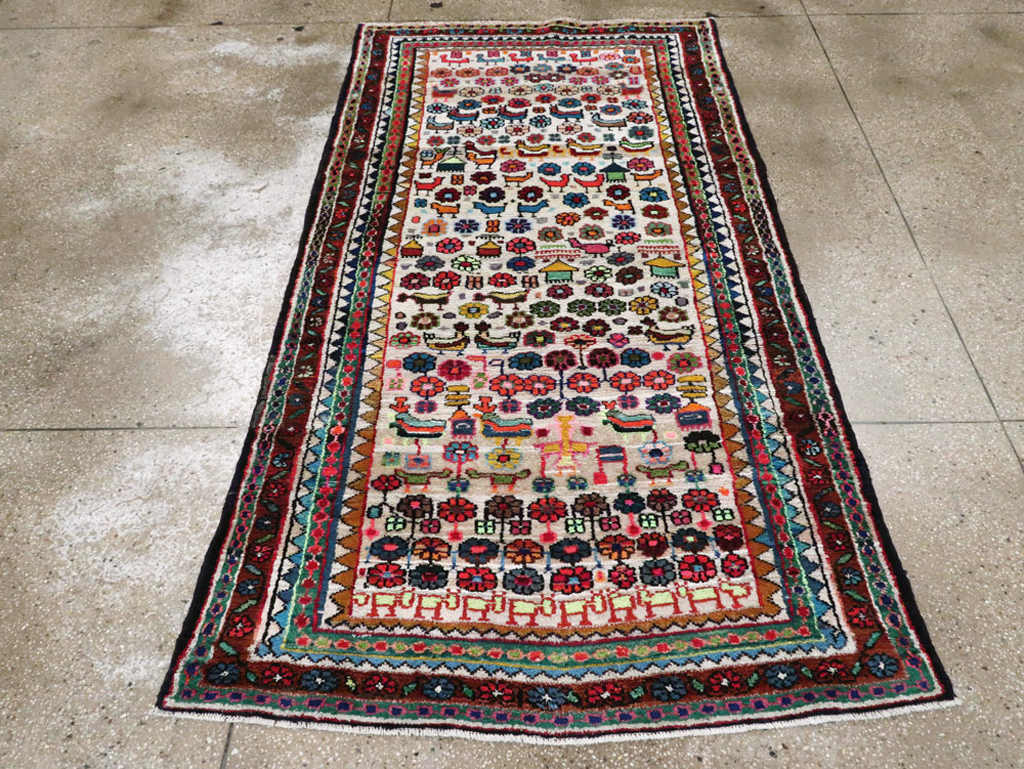 Vintage Persian Hamadan Rug, No.26935 - Gsblank