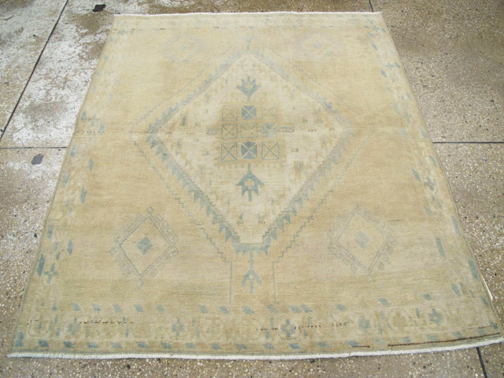 Vintage Persian Afshar Rug, No.26966 - Gsblank