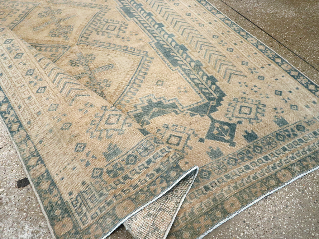 Vintage Persian Afshar Rug, No.26970 - Gsblank