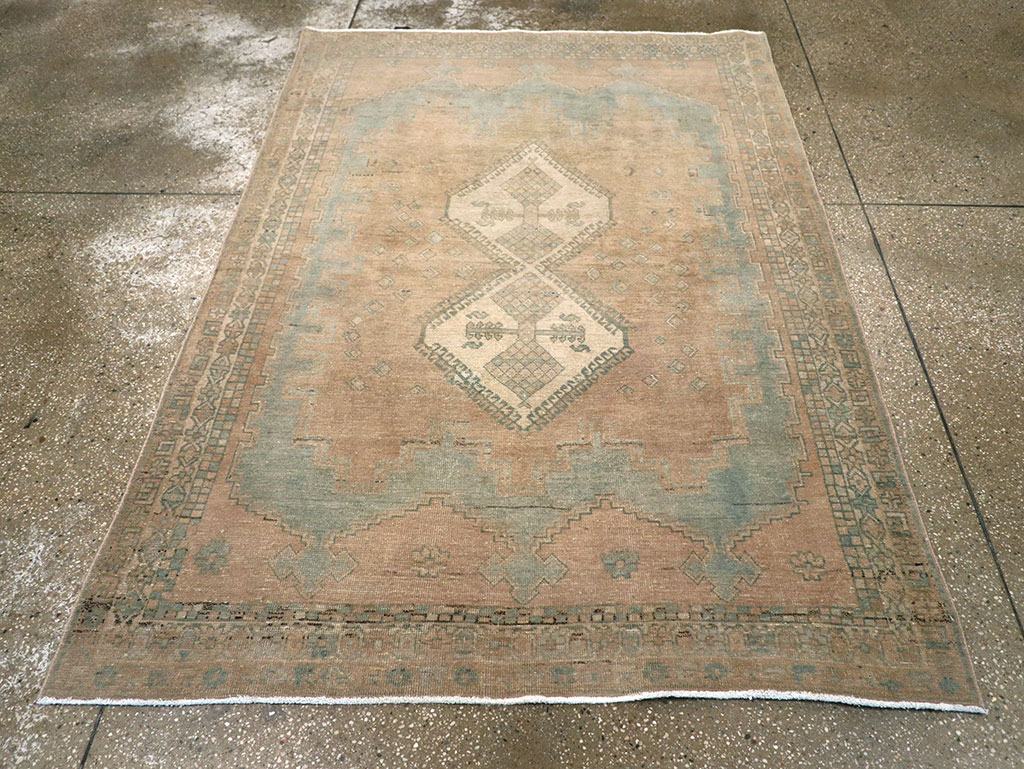 Vintage Persian Afshar Accent Rug, No.26971 - Gsblank