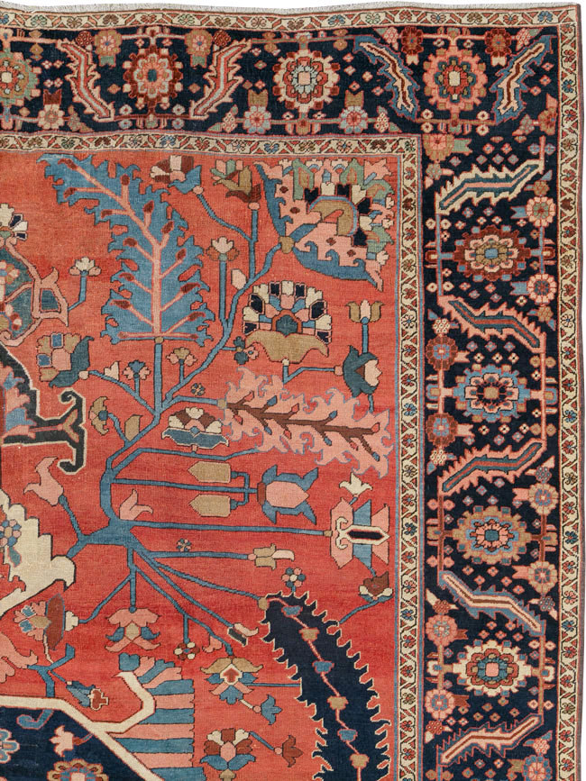 Antique Persian Serapi Rug, No.26975 - Gsblank