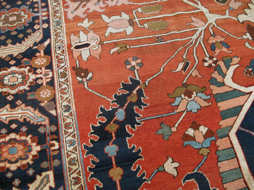 Antique Persian Serapi Rug, No.26975 - Gsblank