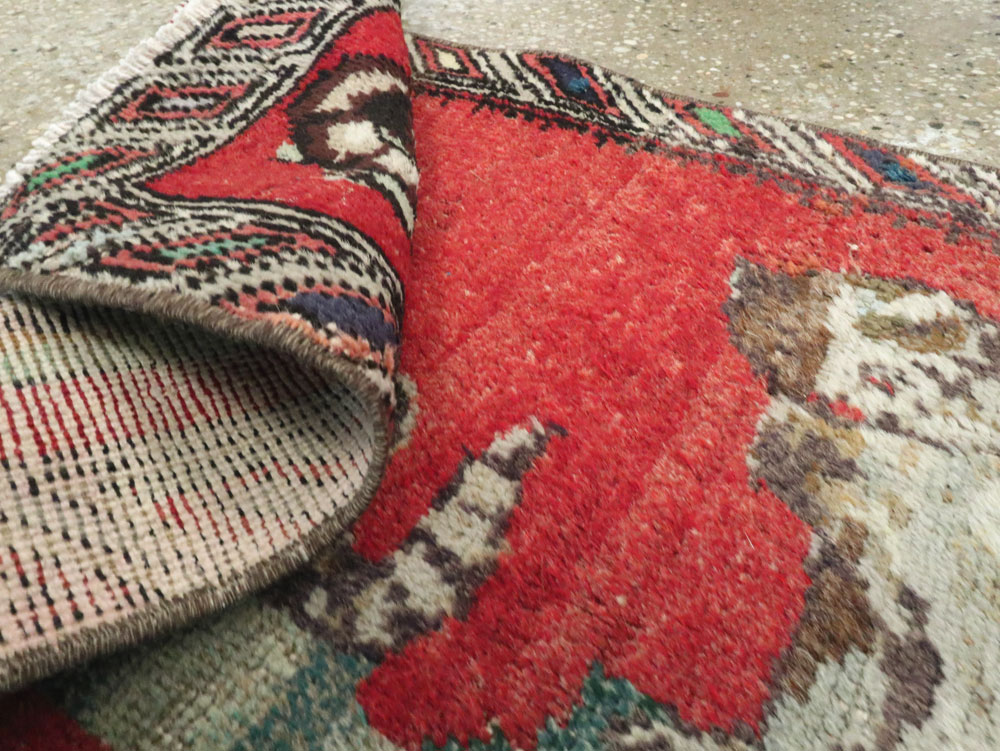 Vintage Turkish Anatolian Pictorial Rug, No.26987 - Gsblank