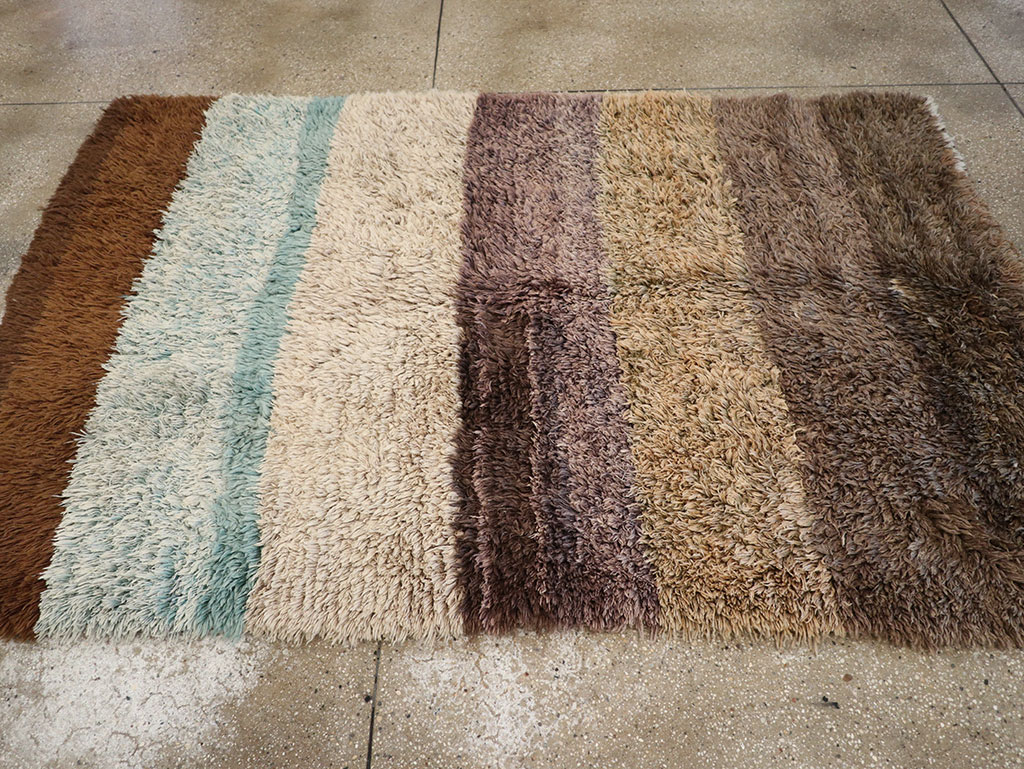 Vintage Moroccan Accent Rug, No.27001 - Gsblank