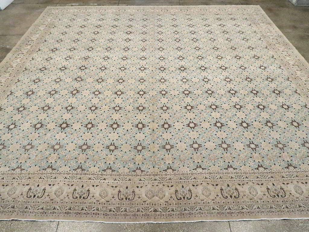 Vintage Persian Mashad Square Carpet, No.27004 - Gsblank
