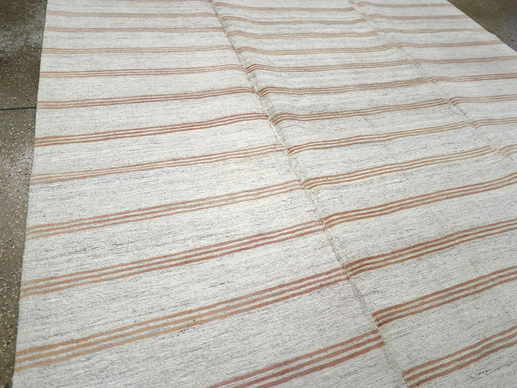 Vintage Turkish Flatweave Kilim Accent Rug, No.27007 - Gsblank