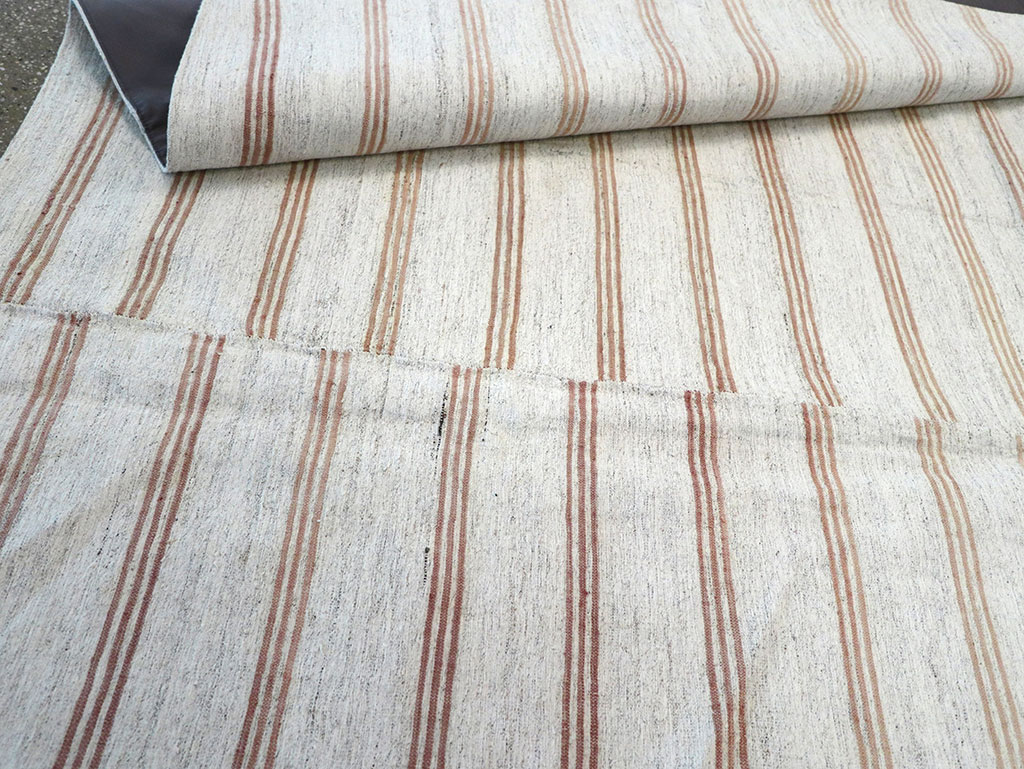 Vintage Turkish Flatweave Kilim Accent Rug, No.27007 - Gsblank