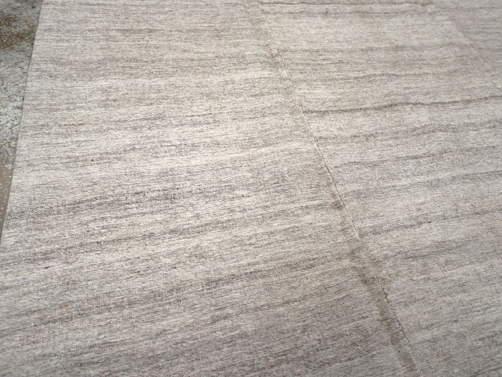 Vintage Turkish Flatweave Kilim Accent Rug, No.27011 - Gsblank