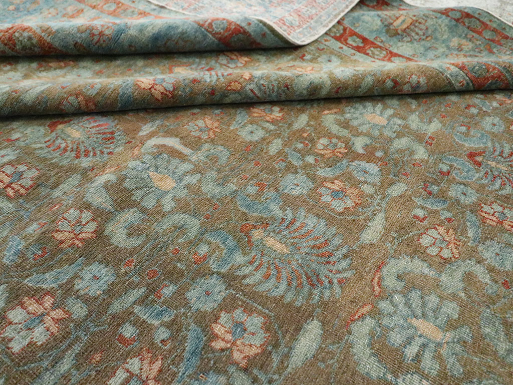 Antique Persian Tabriz Carpet, No.27022 - Gsblank