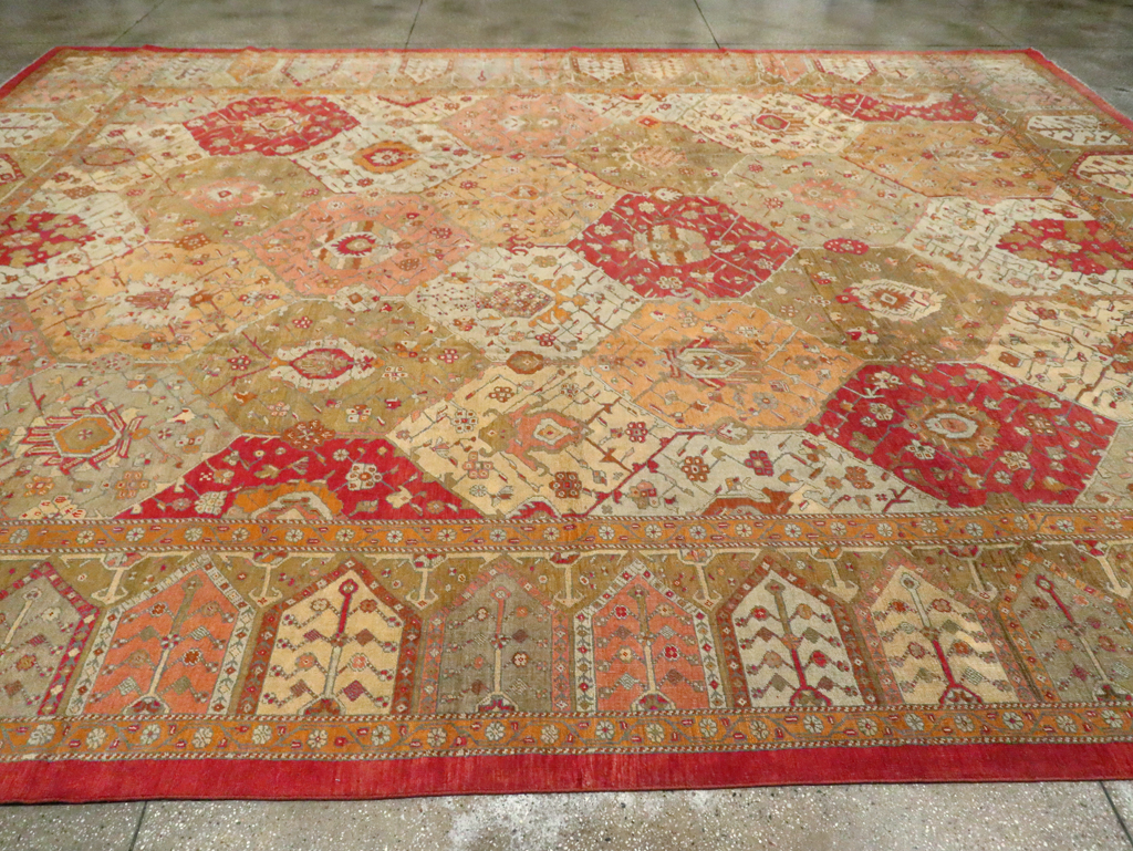 Antique Turkish Oushak Carpet, No.27028 - Gsblank