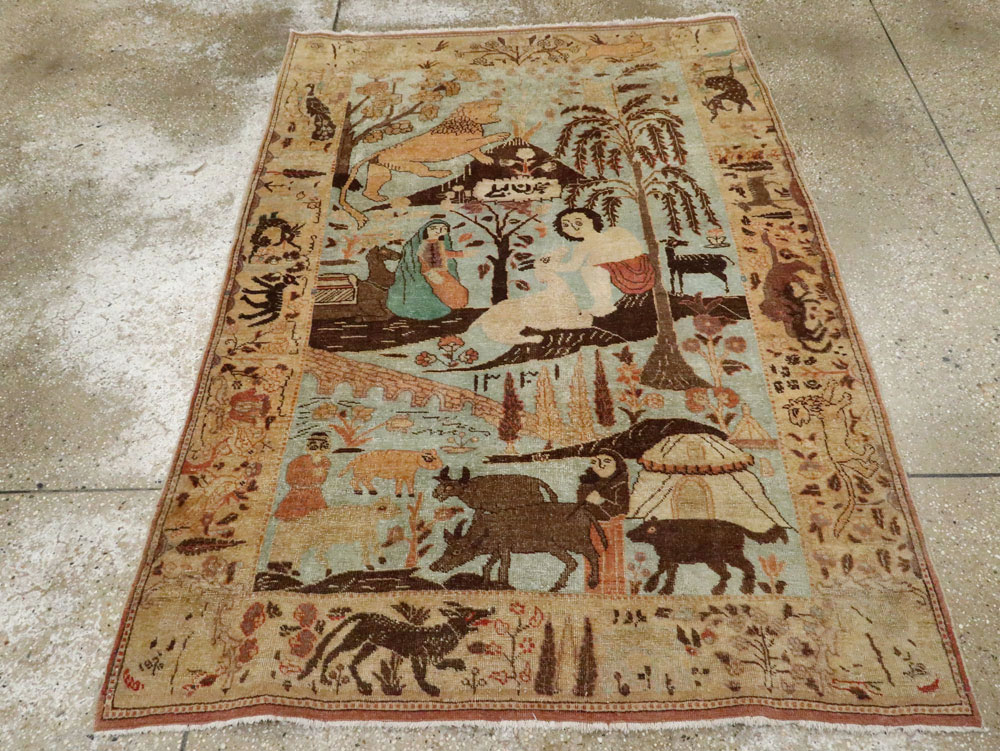 Vintage Persian Pictorial Tabriz Rug, No.27030 - Gsblank