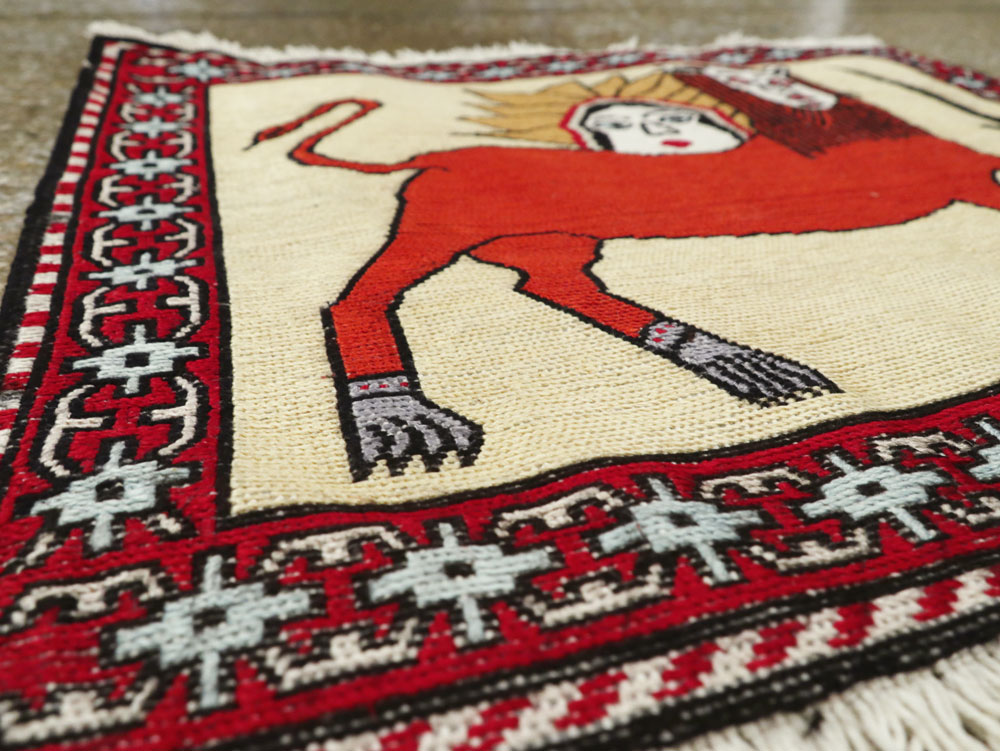 Vintage Persian Pictorial Kilim (Pair: 1 of 2), No.27057 - Gsblank