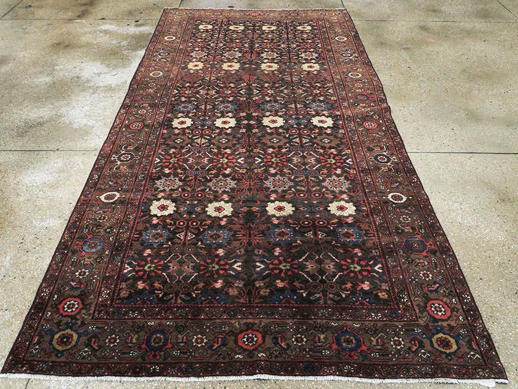 Antique Persian Mahal Carpet, No.27065 - Gsblank