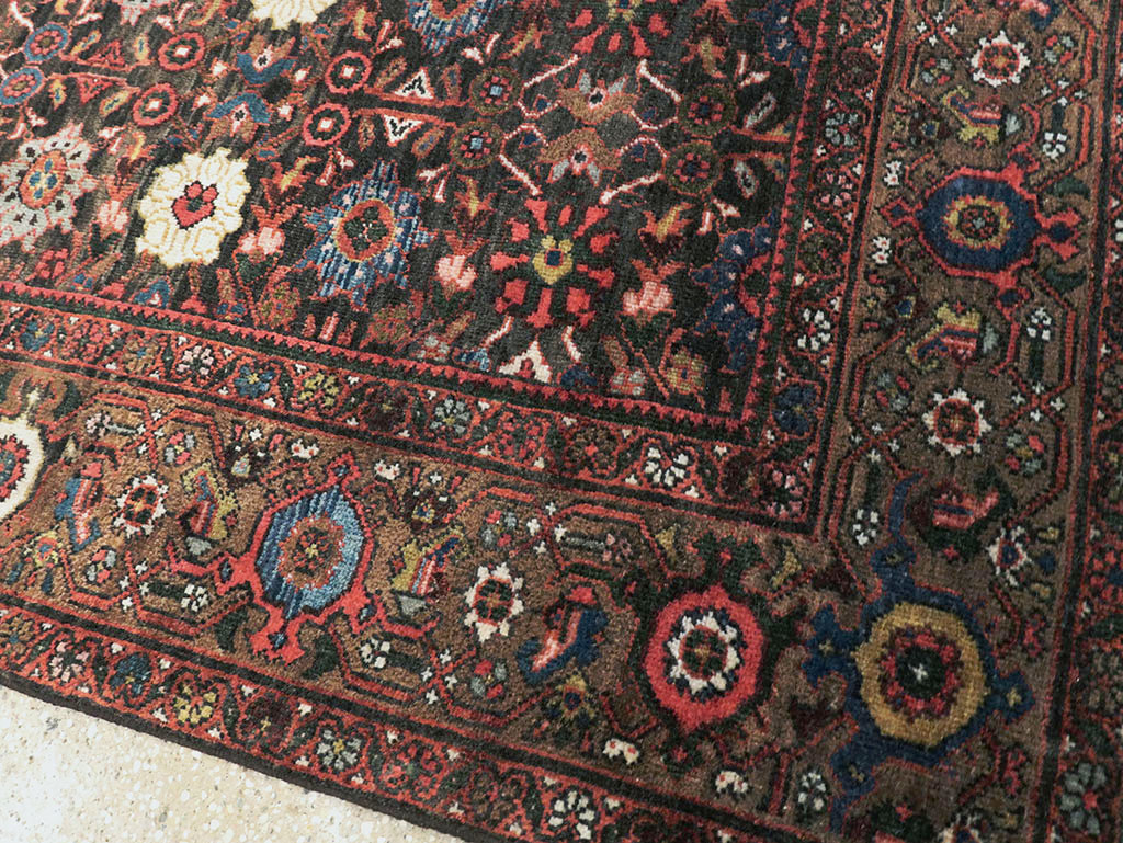 Antique Persian Mahal Carpet, No.27065 - Gsblank