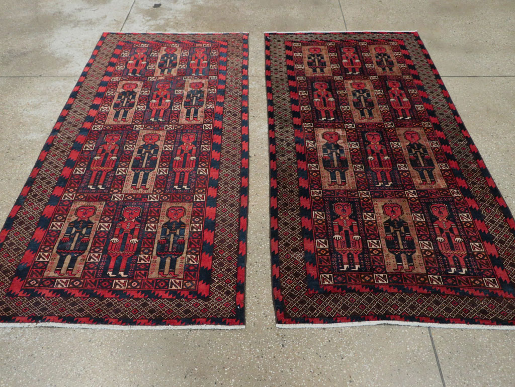 Vintage Central Asian Pictorial Turkoman Tribal Rug (Pair: 1 of 2), No.27069 - Gsblank