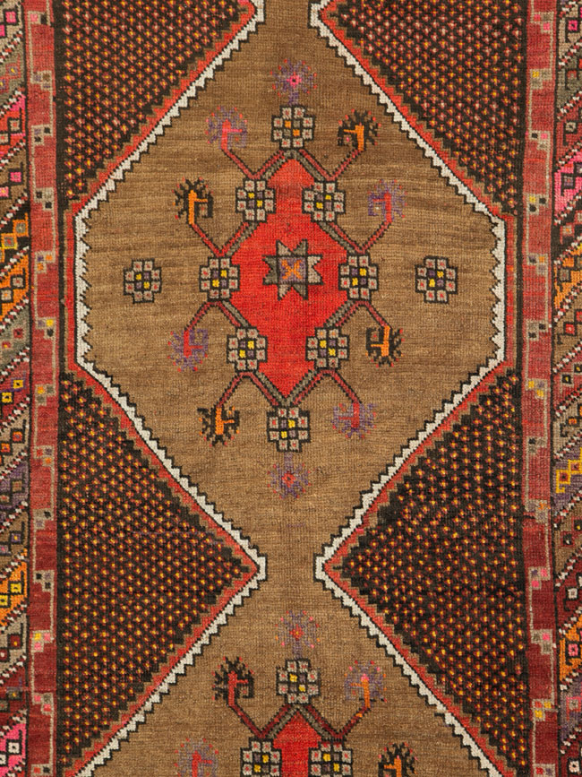 Vintage Persian Kurd Gallery Rug, No.27072 - Gsblank
