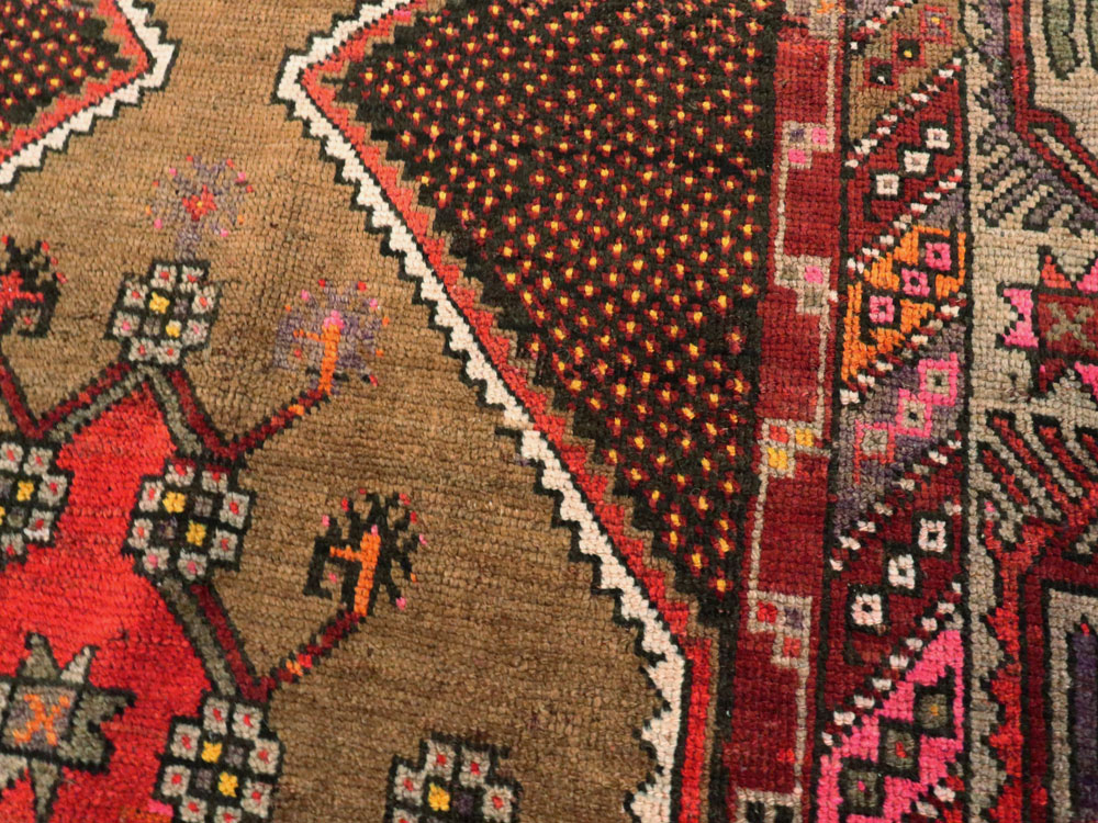 Vintage Persian Kurd Gallery Rug, No.27072 - Gsblank
