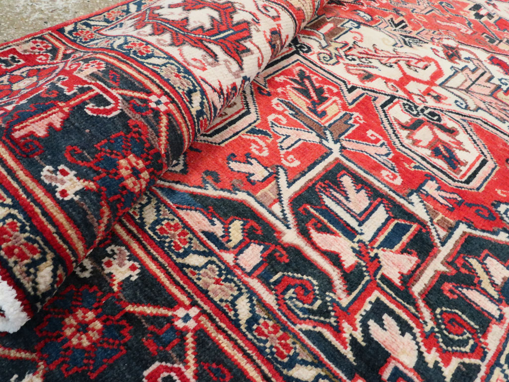 Vintage Persian Heriz Sampler Rug, No.27078 - Gsblank