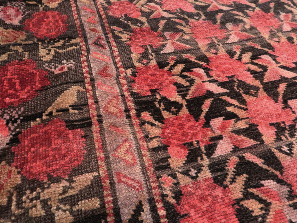 Vintage Caucasian Karabagh Accent Rug, No.27084 - Gsblank