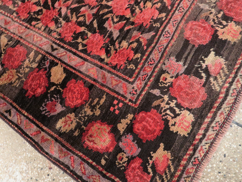 Vintage Caucasian Karabagh Accent Rug, No.27084 - Gsblank