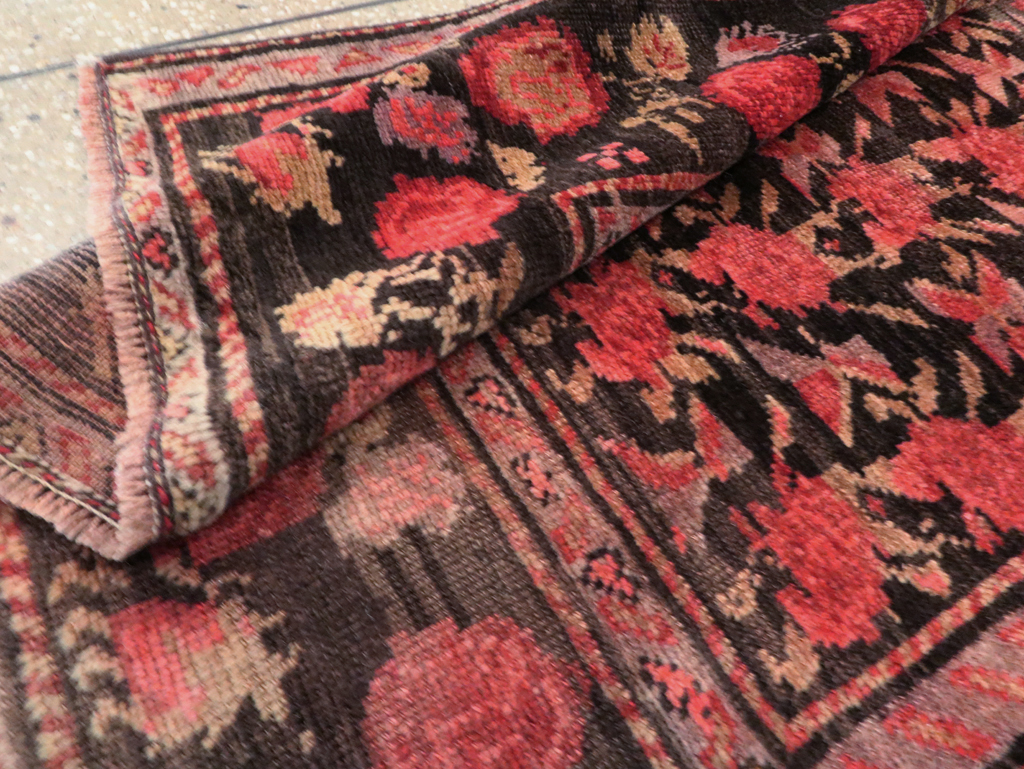 Vintage Caucasian Karabagh Accent Rug, No.27084 - Gsblank