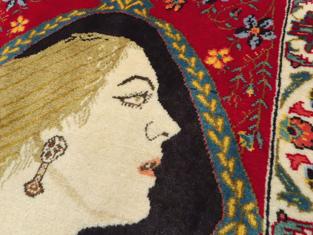 Vintage Persian Tabriz Pictorial Rug, No.27098 - Gsblank