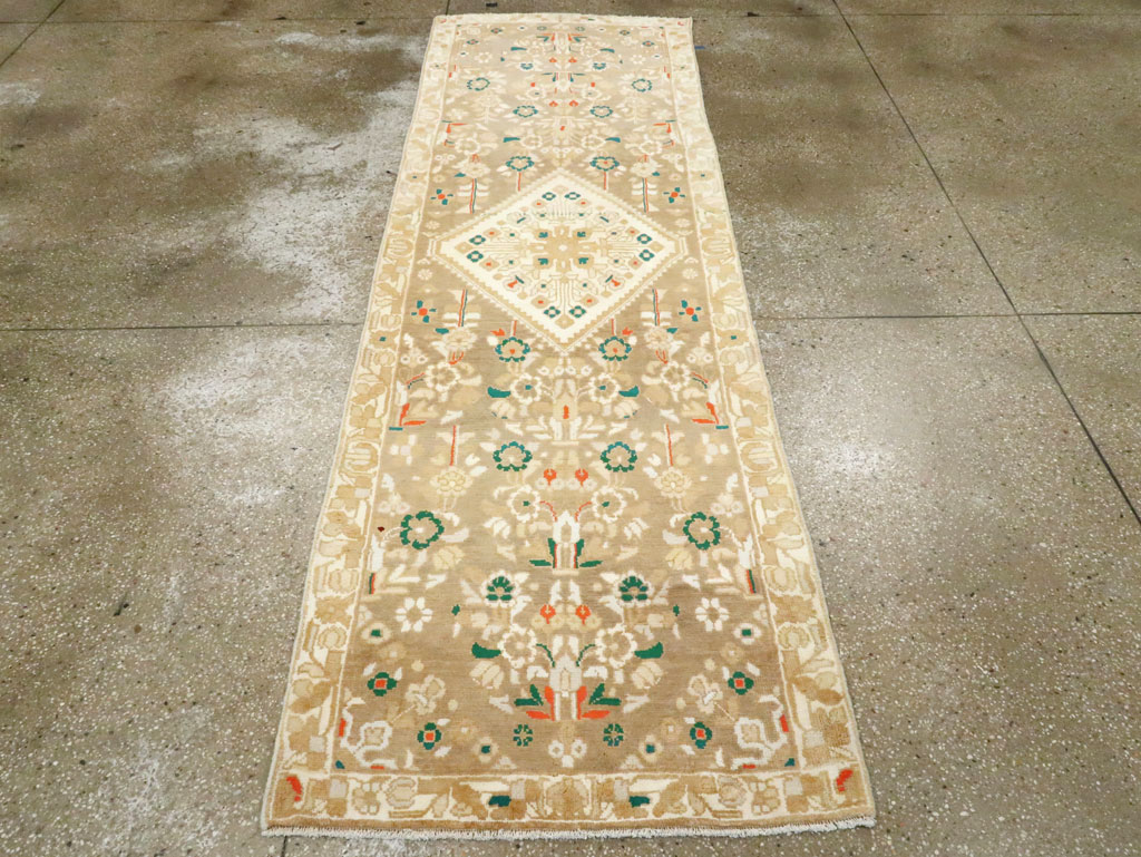 Vintage Persian Malayer Runner, No.27101 - Gsblank