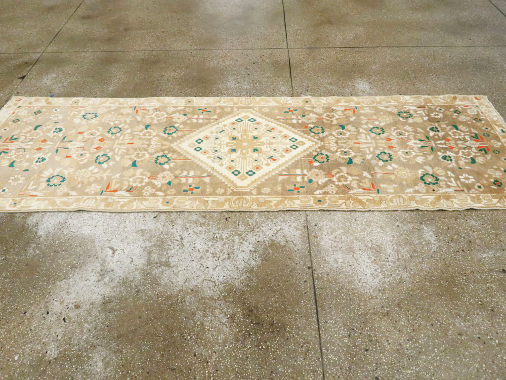 Vintage Persian Malayer Runner, No.27101 - Gsblank