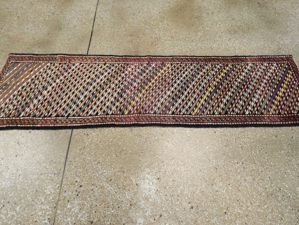 Vintage Persian Kurd Rug, No.27103 - Gsblank