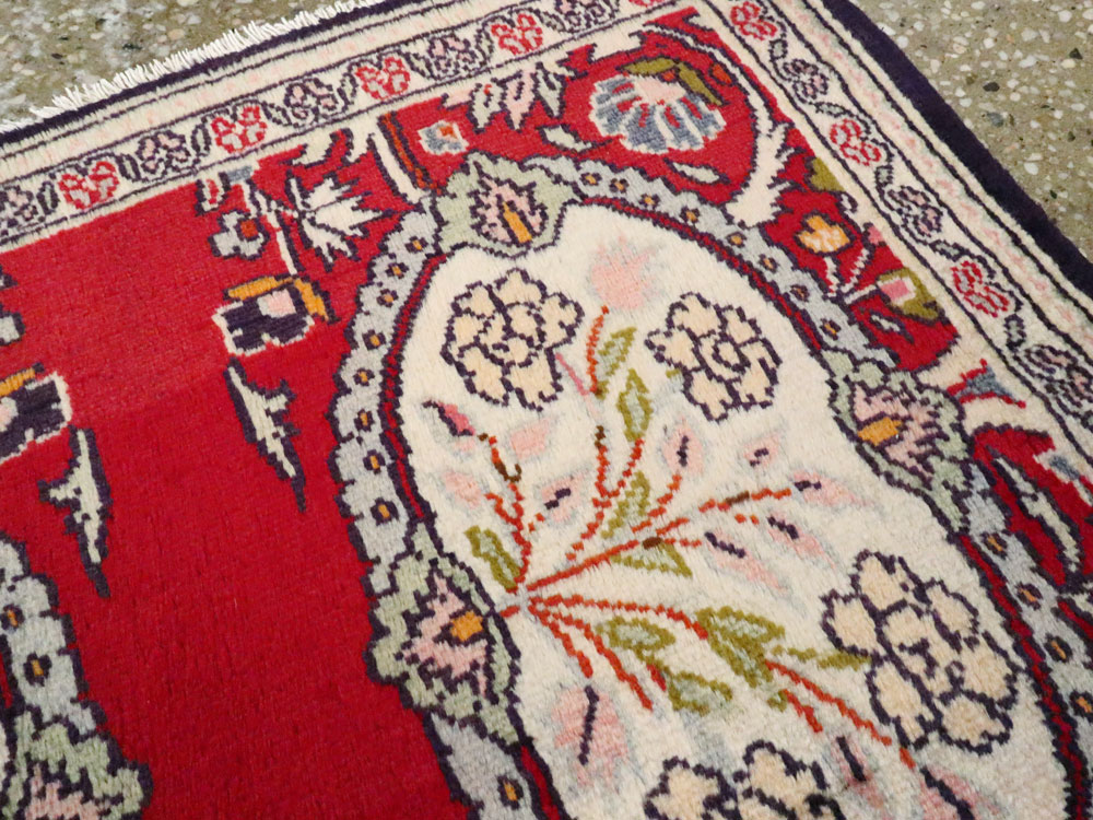 Vintage Persian Quom Rug, No.27113 - Gsblank