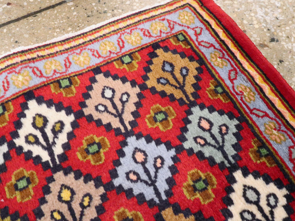 Vintage Persian Kashan Throw Rug (Pair: 1 of 2), No.27115 - Gsblank