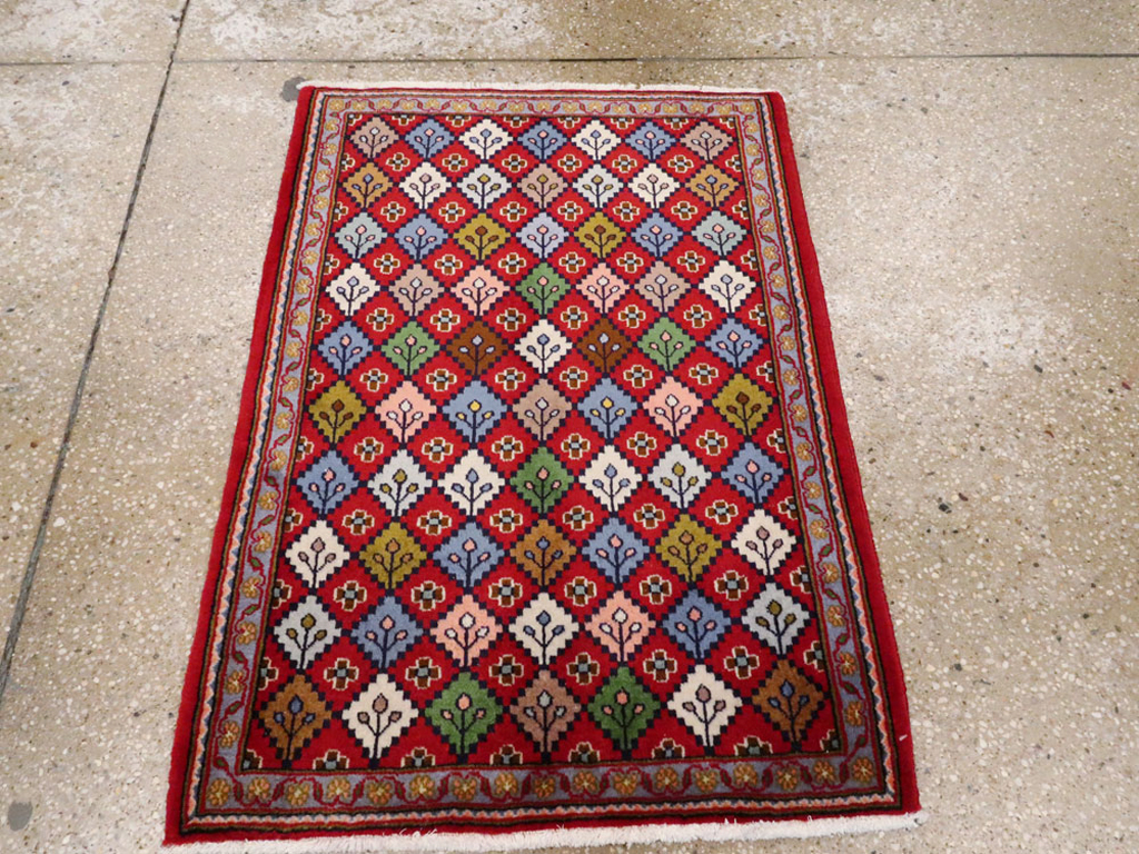 Vintage Persian Kashan Throw Rug (Pair: 2 of 2), No.27116 - Gsblank