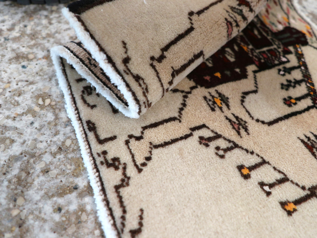 Vintage Persian Pictorial Baluch Rug (Pair: 1 of 2), No.27124 - Gsblank