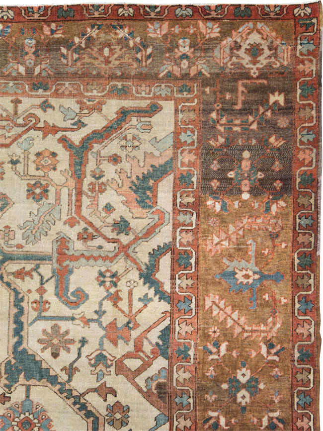 Antique Persian Heriz Carpet, No.27133 - Gsblank