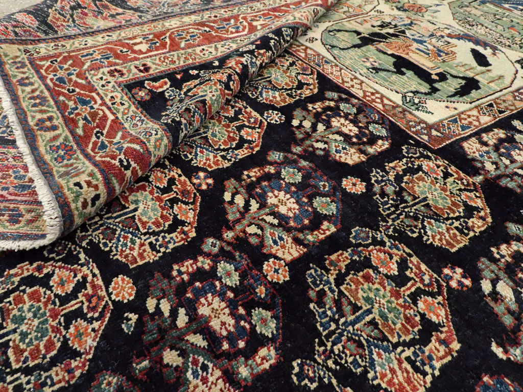 Antique Persian Pictorial Shiraz Carpet, No.27143 - Gsblank